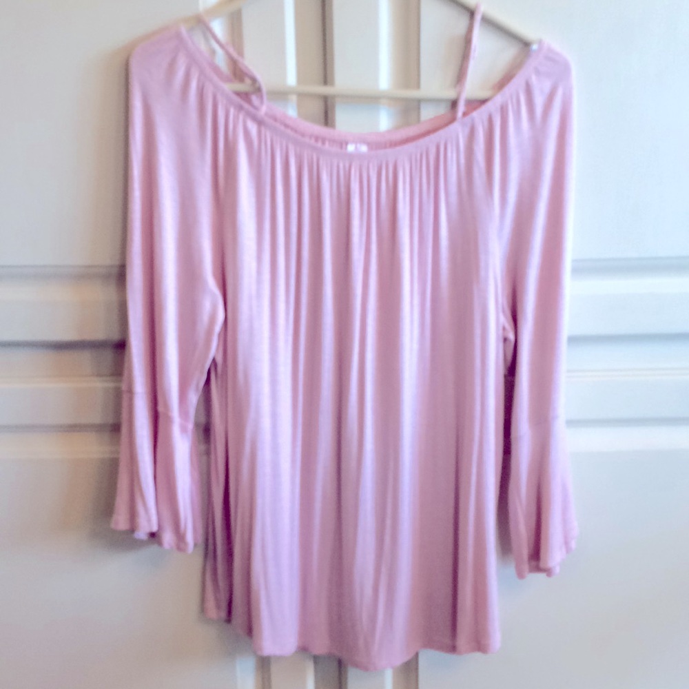 No Boundaries pink top.  Size XL